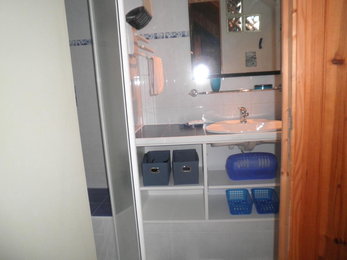 Appartement F1 Mansarde A 100M De La Plage, Proche De Arromanches Et Des Plages Du Debarquement Saint-Côme-de-Fresné Eksteriør bilde